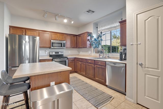 4927 W ESCUDA Drive, Glendale, AZ 85308