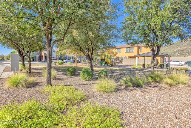 4927 W ESCUDA Drive, Glendale, AZ 85308