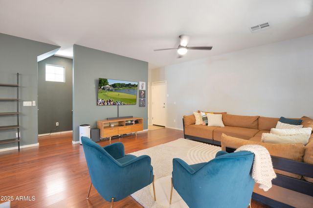 4927 W ESCUDA Drive, Glendale, AZ 85308