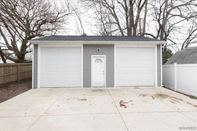 116 Bellwood Avenue, West Seneca, NY 14224