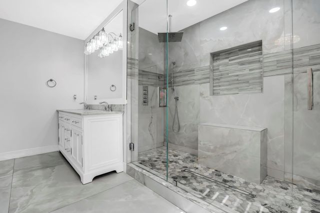 18201 SW 70th Place, Southwest Ranches, FL 33331