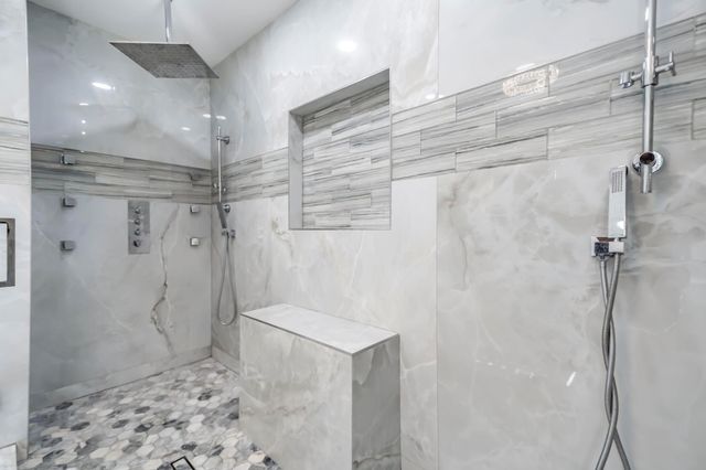 18201 SW 70th Place, Southwest Ranches, FL 33331