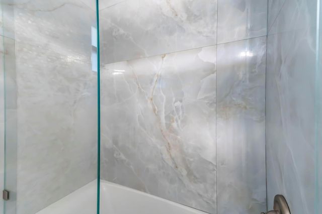 18201 SW 70th Place, Southwest Ranches, FL 33331