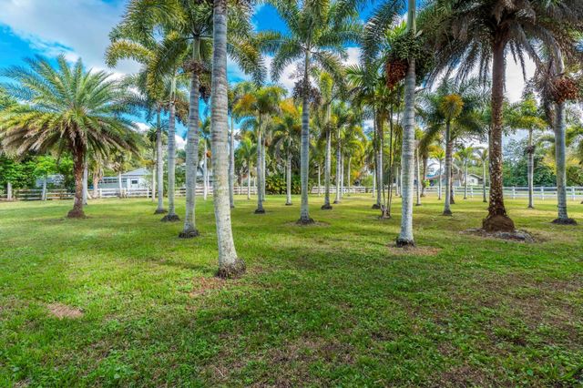 18201 SW 70th Place, Southwest Ranches, FL 33331