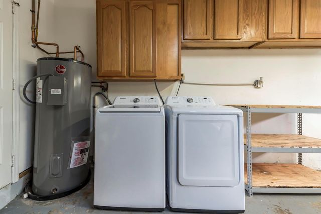 18201 SW 70th Place, Southwest Ranches, FL 33331