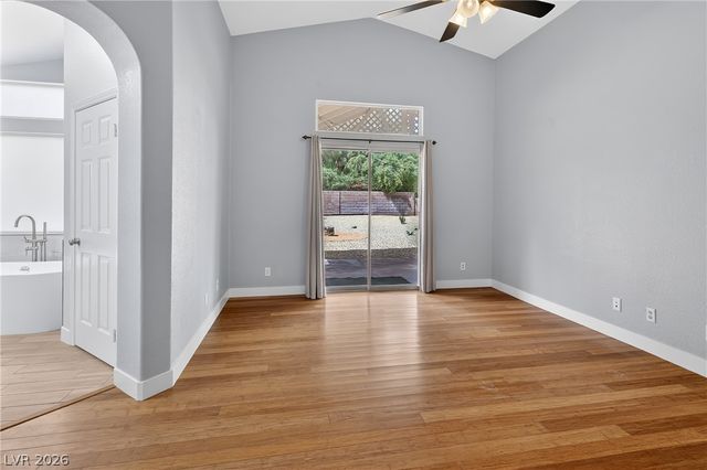 405 Crater Court, Henderson, NV 89014