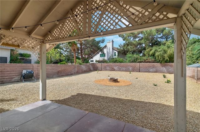 405 Crater Court, Henderson, NV 89014