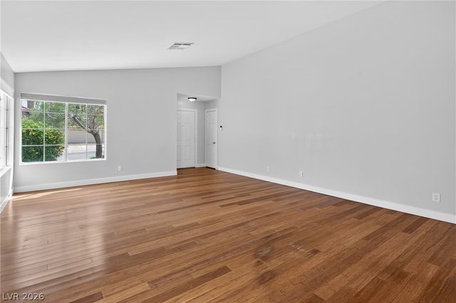 405 Crater Court, Henderson, NV 89014