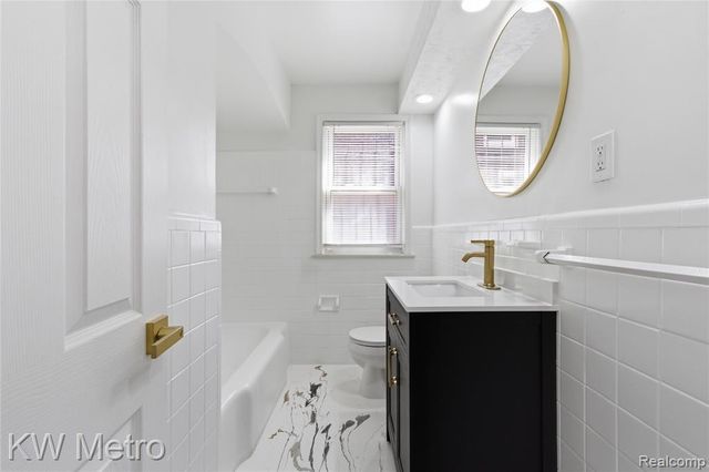 18645 Ardmore Street, Detroit, MI 48235