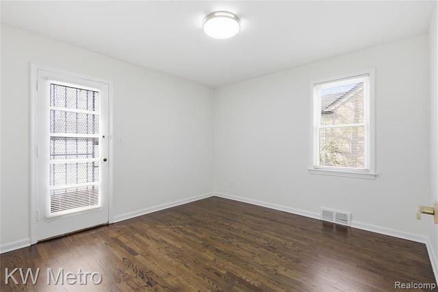 18645 Ardmore Street, Detroit, MI 48235