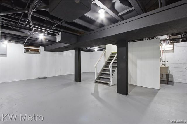 18645 Ardmore Street, Detroit, MI 48235