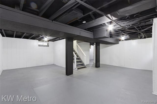 18645 Ardmore Street, Detroit, MI 48235