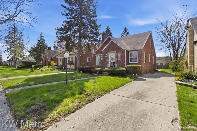 18645 Ardmore Street, Detroit, MI 48235