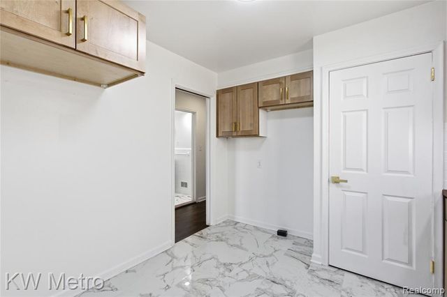 18645 Ardmore Street, Detroit, MI 48235