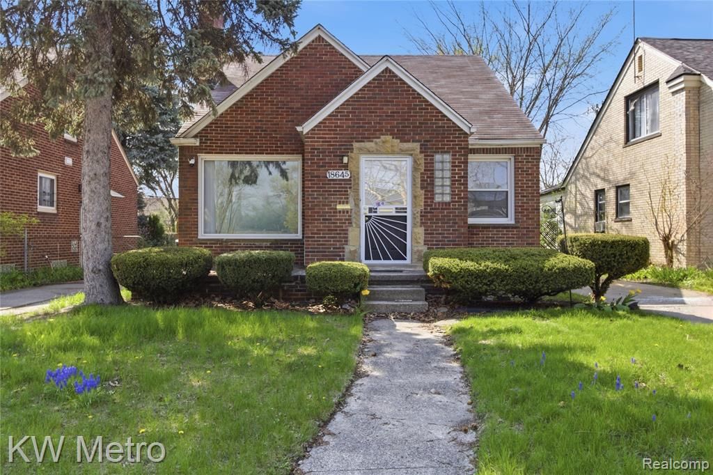 18645 Ardmore Street, Detroit, MI 48235