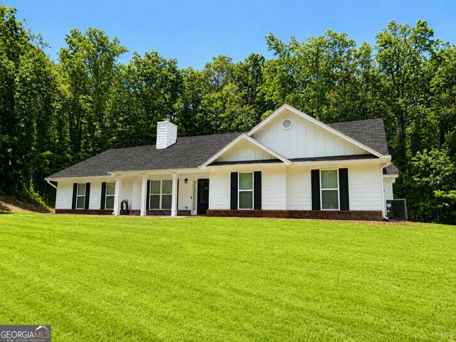 239 First Street, Statham, GA 30666