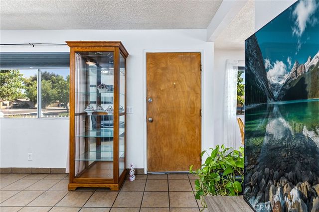 2236 San Padre, Hemet, CA 92545