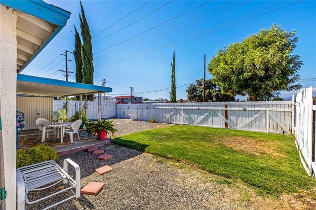 2236 San Padre, Hemet, CA 92545