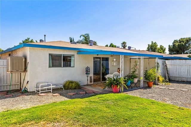 2236 San Padre, Hemet, CA 92545