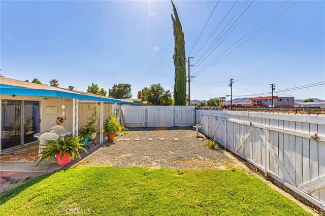 2236 San Padre, Hemet, CA 92545