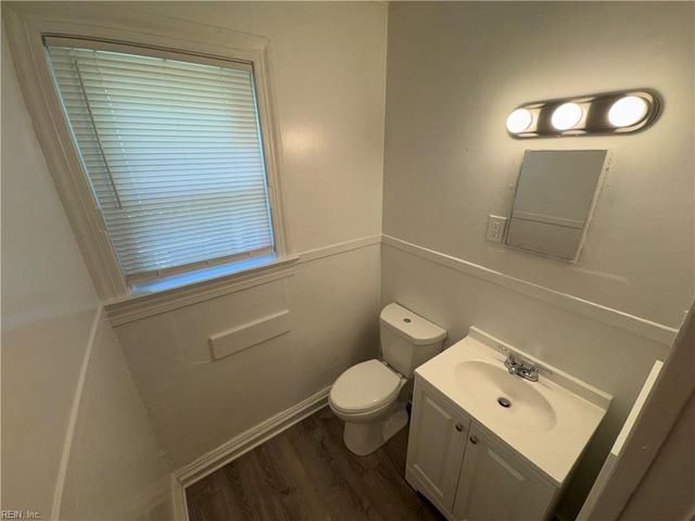 1671 Anne St Apt 6, Hampton, VA 23664