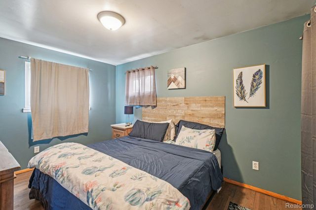 630 Peacock Avenue, Pontiac, MI 48340