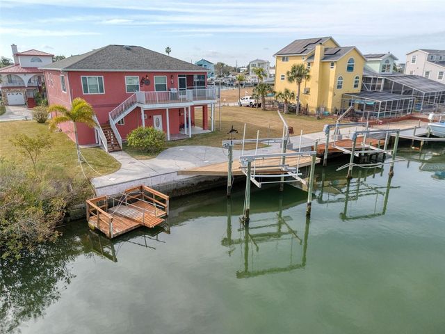 6531 LOUISE COURT, Hudson, FL 34667