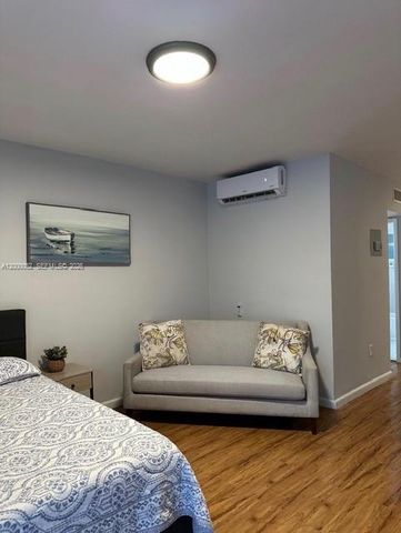 75 Washington Ave 9, Miami Beach, FL 33139