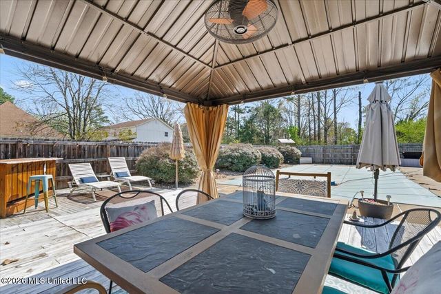 8937 Robertson Lane, Olive Branch, MS 38654