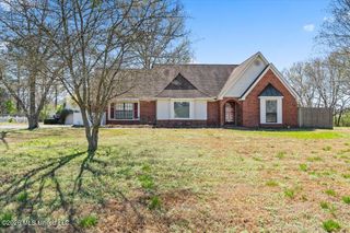 8937 Robertson Lane, Olive Branch, MS 38654