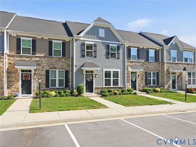 4014 Grove Point Dr, Henrico, VA 23223