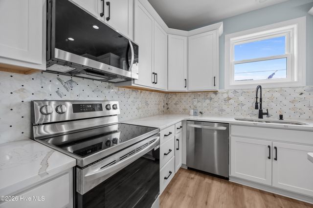 104 E Seaview Drive, Emerald Isle, NC 28594