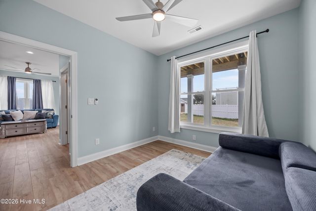 104 E Seaview Drive, Emerald Isle, NC 28594