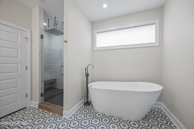 104 E Seaview Drive, Emerald Isle, NC 28594