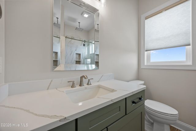 104 E Seaview Drive, Emerald Isle, NC 28594