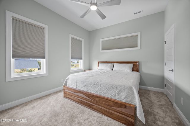 104 E Seaview Drive, Emerald Isle, NC 28594