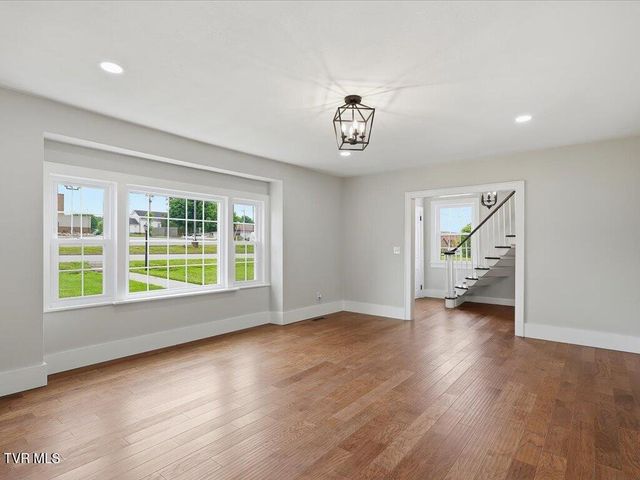 814 East Jefferson Street, Jefferson City, TN 37760