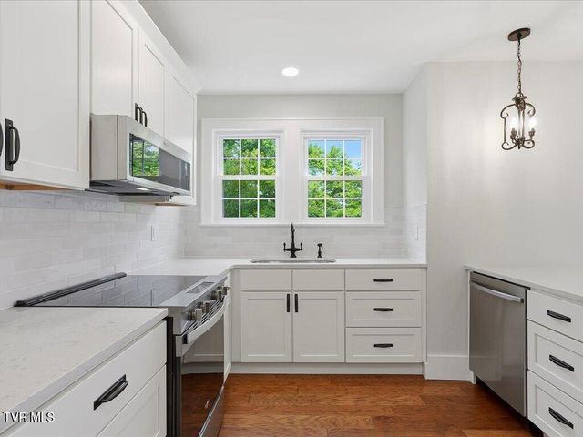814 East Jefferson Street, Jefferson City, TN 37760