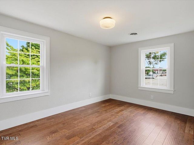 814 East Jefferson Street, Jefferson City, TN 37760