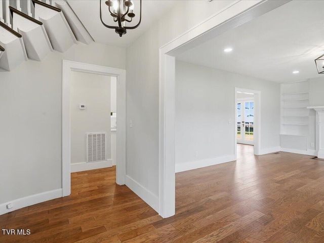 814 East Jefferson Street, Jefferson City, TN 37760