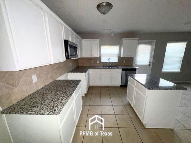 18310 Atasca Woods Trace, Humble, TX 77346