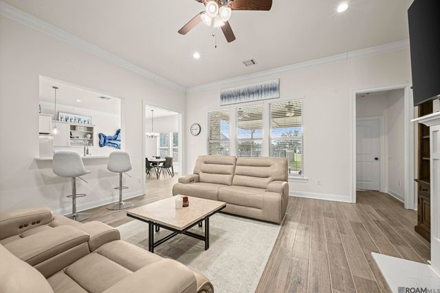 6461 Soaring Dr, Gonzales, LA 70737