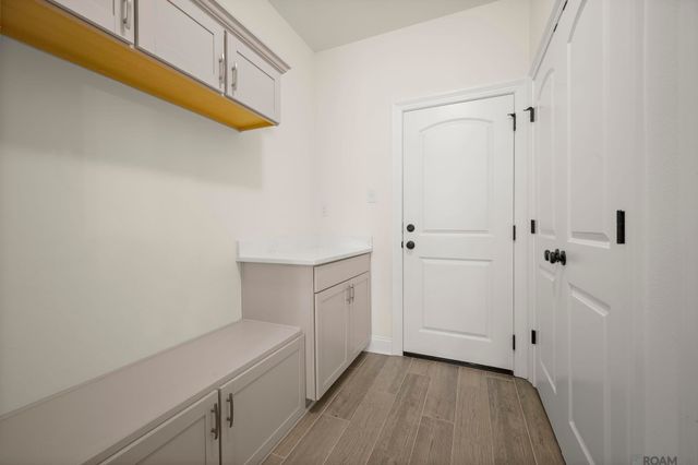 6461 Soaring Dr, Gonzales, LA 70737