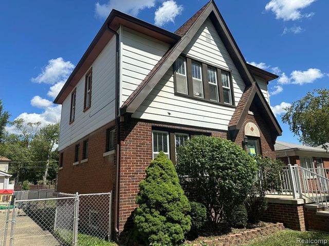 1056 Stewart Avenue, Lincoln Park, MI 48146