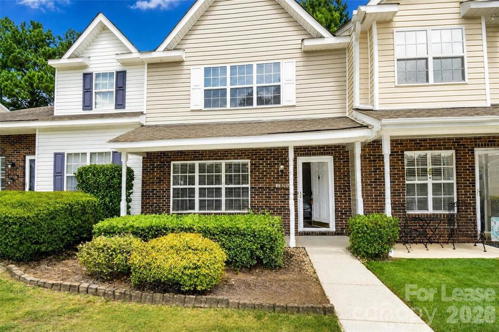 15469 Asterwind Court, Charlotte, NC 28277