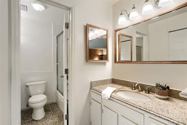 8788 W Glasgow Place, Littleton, CO 80128