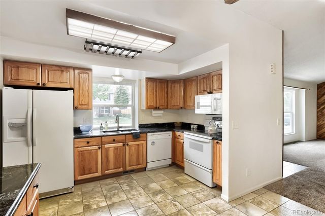 8788 W Glasgow Place, Littleton, CO 80128