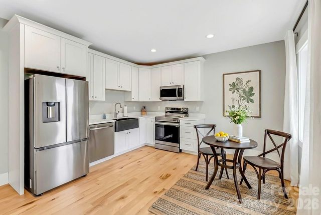 128 Saddle Ridge Drive, Alexander, NC 28701