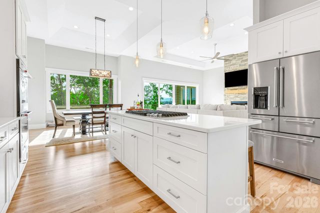 128 Saddle Ridge Drive, Alexander, NC 28701