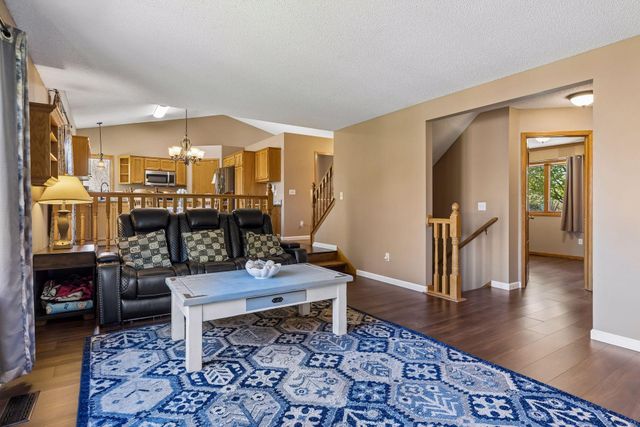 10916 Timberline Drive N, Champlin, MN 55316
